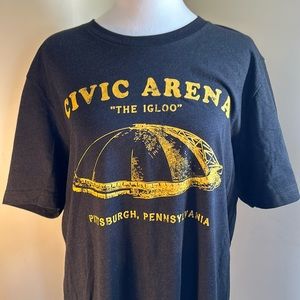 NWOT Steel City Civic Arena “The Igloo” in Pittsburgh Charcoal Tee - Large